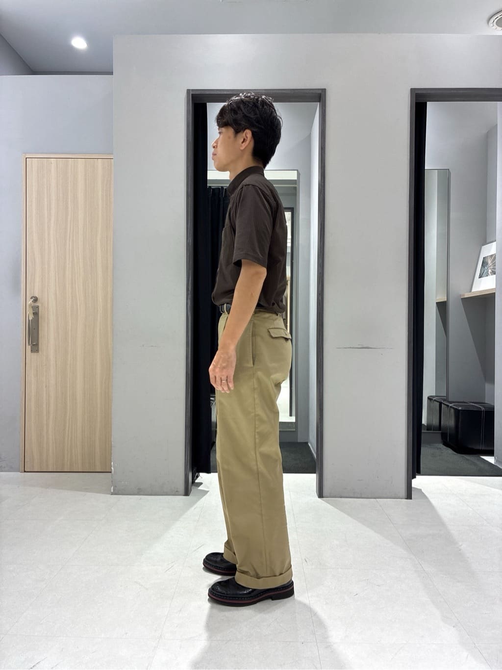 わいずみさんの「TAKEO KIKUCHI｜【抗菌防臭】COOL DOTS（R）ドビープリント ジャケット」を使ったコーディネート