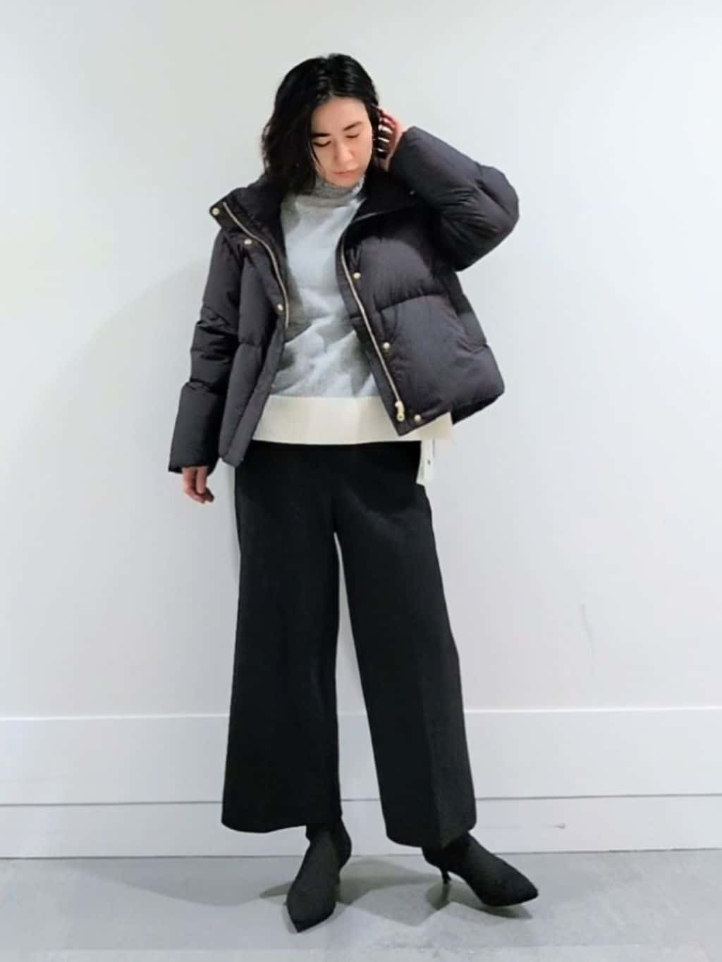 ミズタさんの「UNTITLED｜【8色展開/洗える】ウールカシミヤ ハイネックニット」を使ったコーディネート