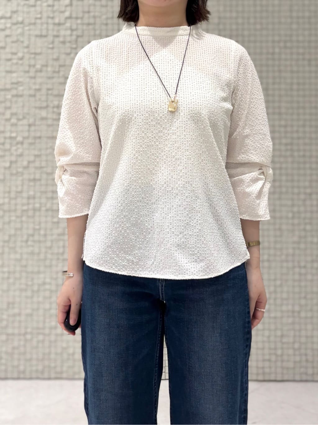 sakuさんの「INDIVI｜【UVケア／吸汗速乾】スリーブデザインブラウス」を使ったコーディネート