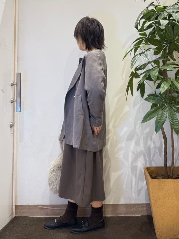 misakiさんの「SHOO･LA･RUE｜【S-LL】上品さを纏う やわらかフェイクスエード ミドル丈ブルゾン」を使ったコーディネート