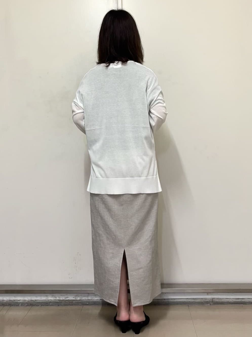 やまさんの「OPAQUE.CLIP｜【2WAY】Y字しずくメタルネックレス」を使ったコーディネート