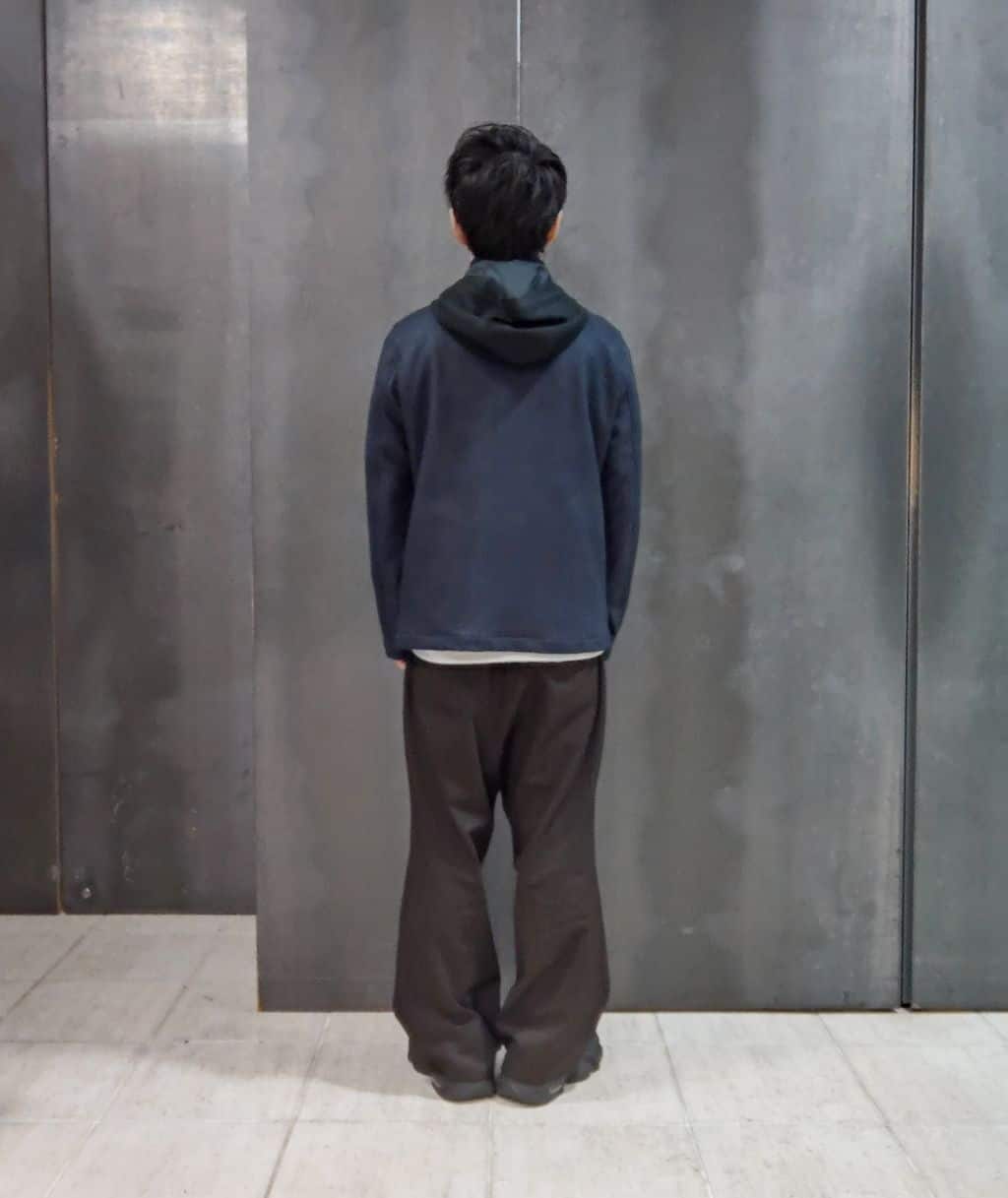 shiominさんの「TAKEO KIKUCHI｜【JUST ONE LAYER】ダウンファブリック ジップアップ フード ブルゾン」を使ったコーディネート
