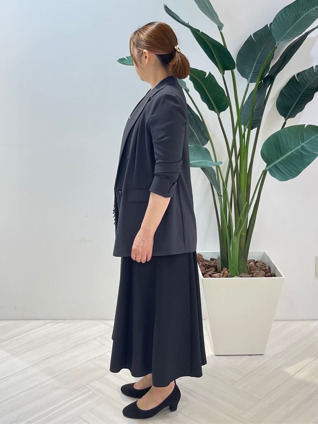 Tomoさんの「UNTITLED｜【美シルエット】ノースリーブワンピース」を使ったコーディネート