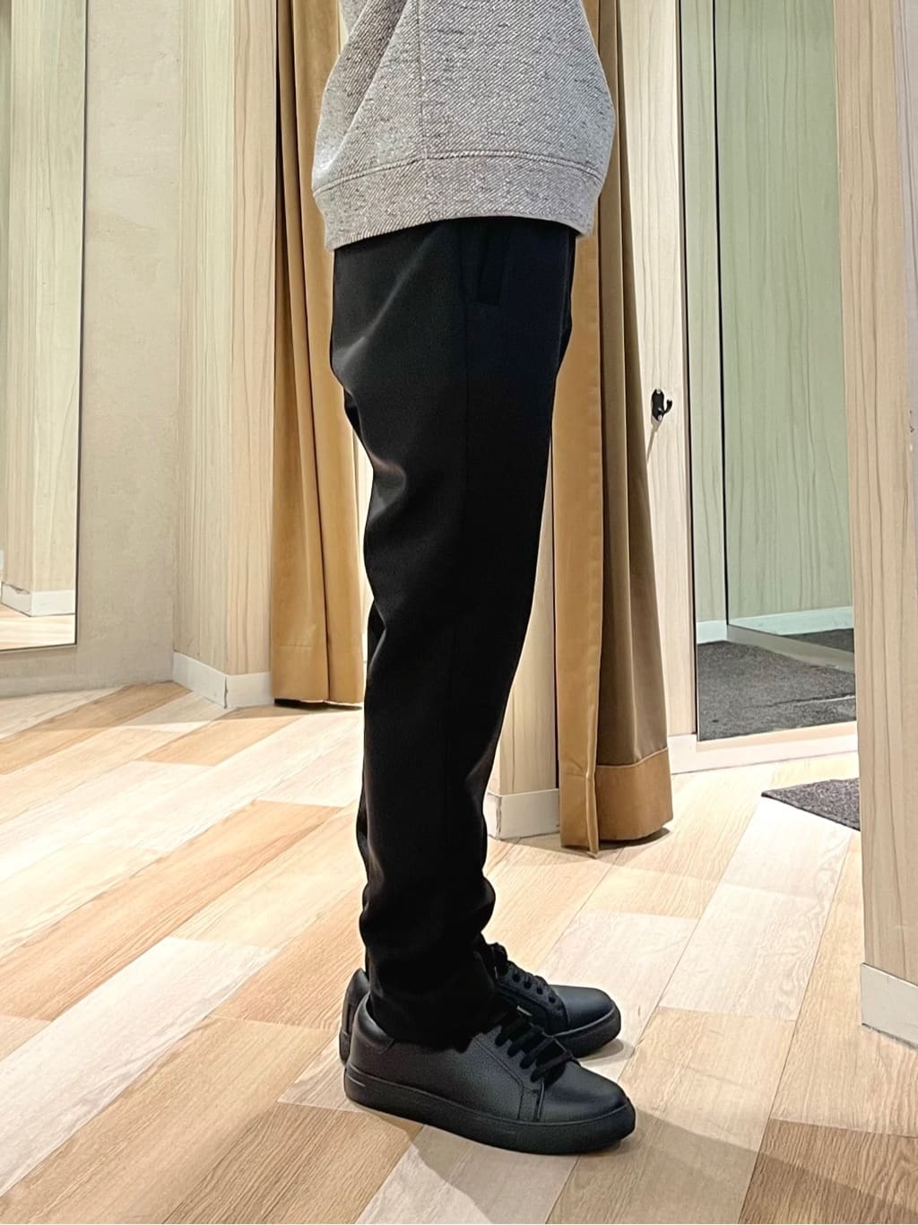URAさんの「TAKEO KIKUCHI｜セーターフリース プルオーバー」を使ったコーディネート