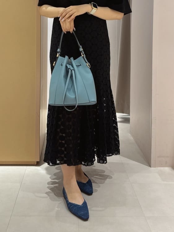 neinaさんの「ESPERANZA｜Oito和紙フラットパンプス」を使ったコーディネート