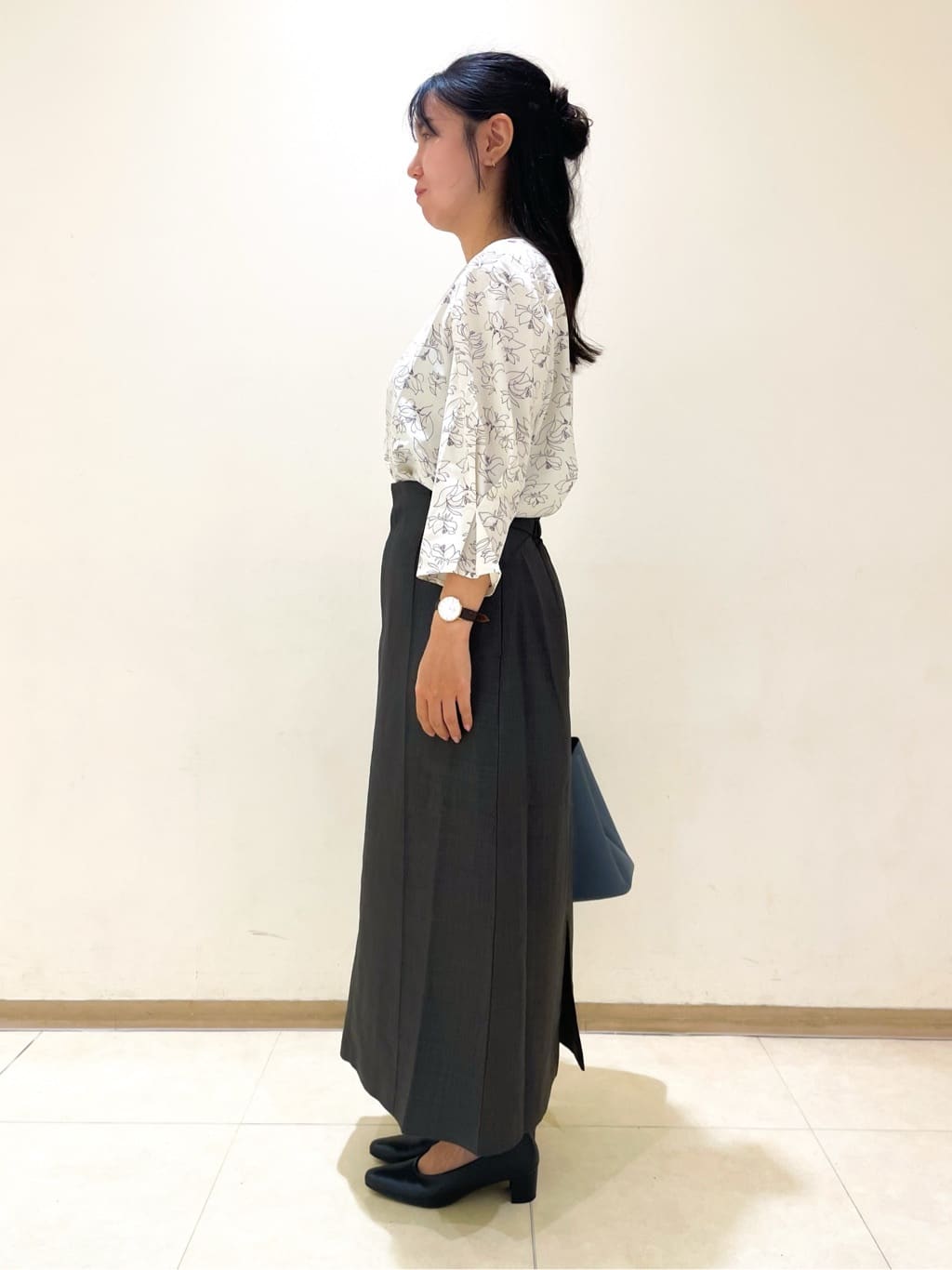 Puuさんの「grove｜【カセット服】洗えるストレートシルエットスカート」を使ったコーディネート