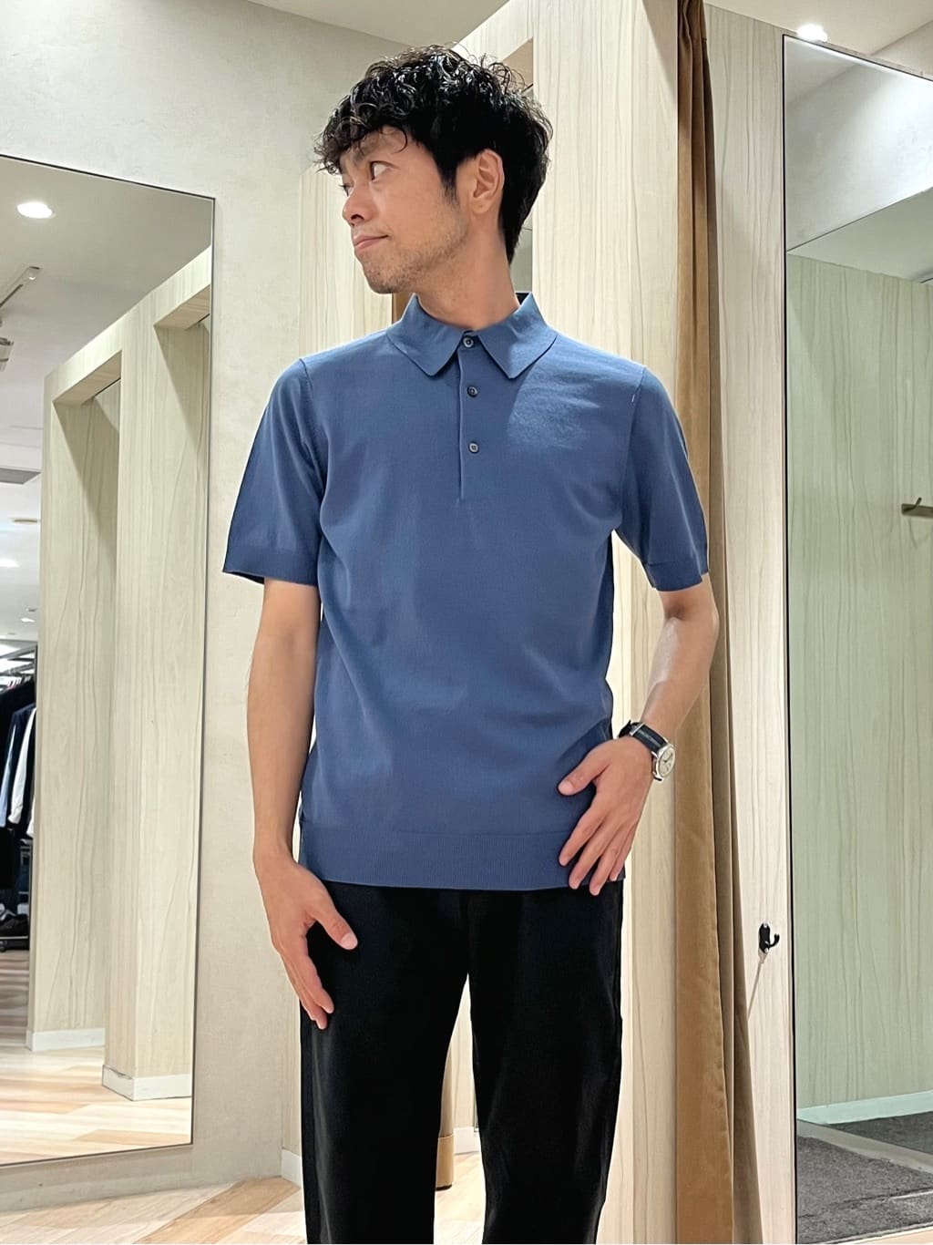 URAさんの「TAKEO KIKUCHI｜【Made in JAPAN】播州織 ストレッチ パンツ」を使ったコーディネート