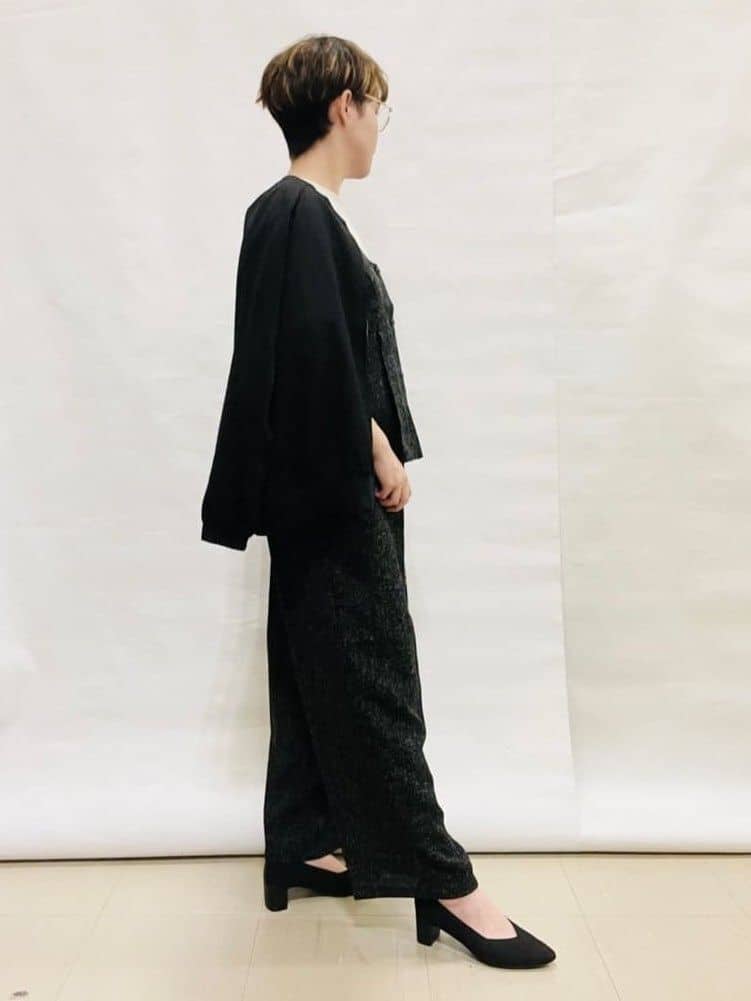 なっちゃんさんの「SHOO･LA･RUE｜【洗濯機可/S-LL】さっと羽織れる 軽量リブブルゾン」を使ったコーディネート