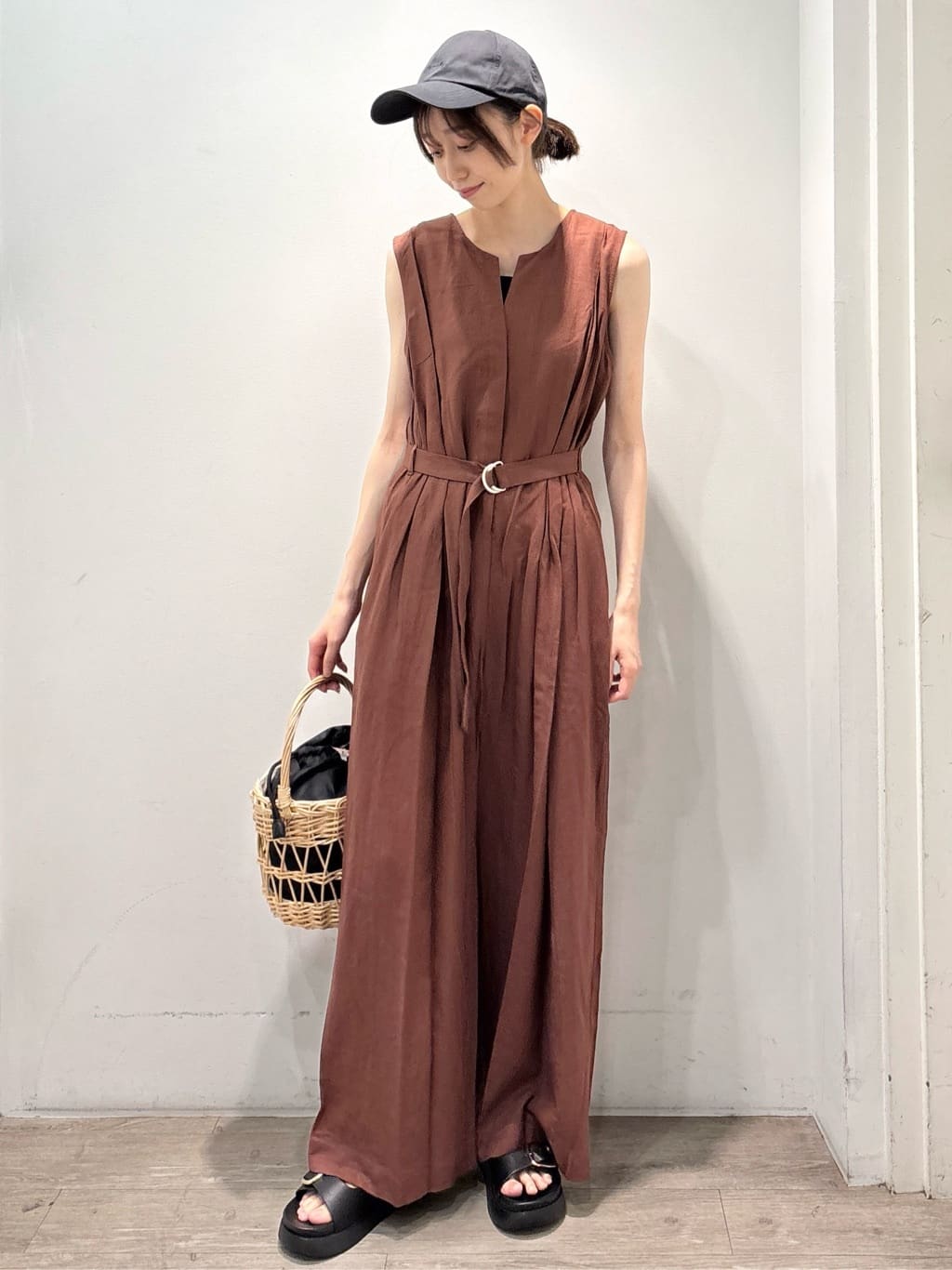 ぶまりんさんの「OPAQUE.CLIP｜《Can Cam掲載》麻混ベルト付きオールインワン【洗濯機洗い可】」を使ったコーディネート