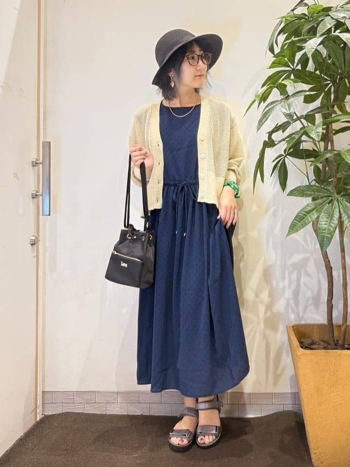misakiさんの「SHOO･LA･RUE｜キラッと光るラメとスパンコールが印象的 メッシュカーディガン」を使ったコーディネート