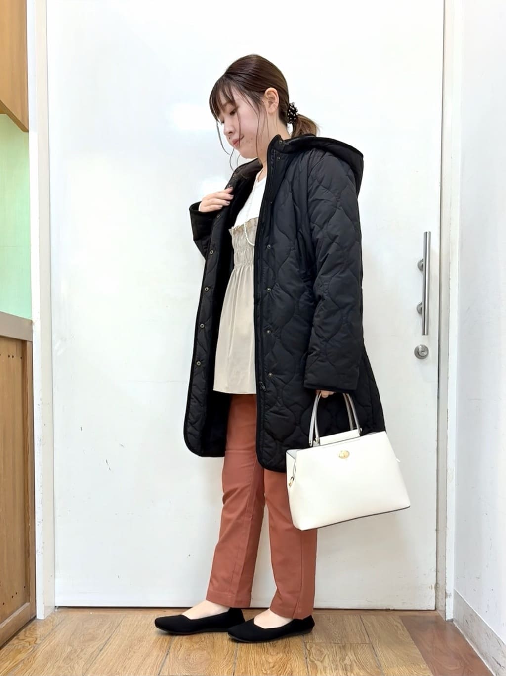 だいわさんの「SHOO･LA･RUE｜【高レビュー/洗濯機可/SS-LL】あったか裏起毛 のびのびストレッチ テーパードパンツ」を使ったコーディネート