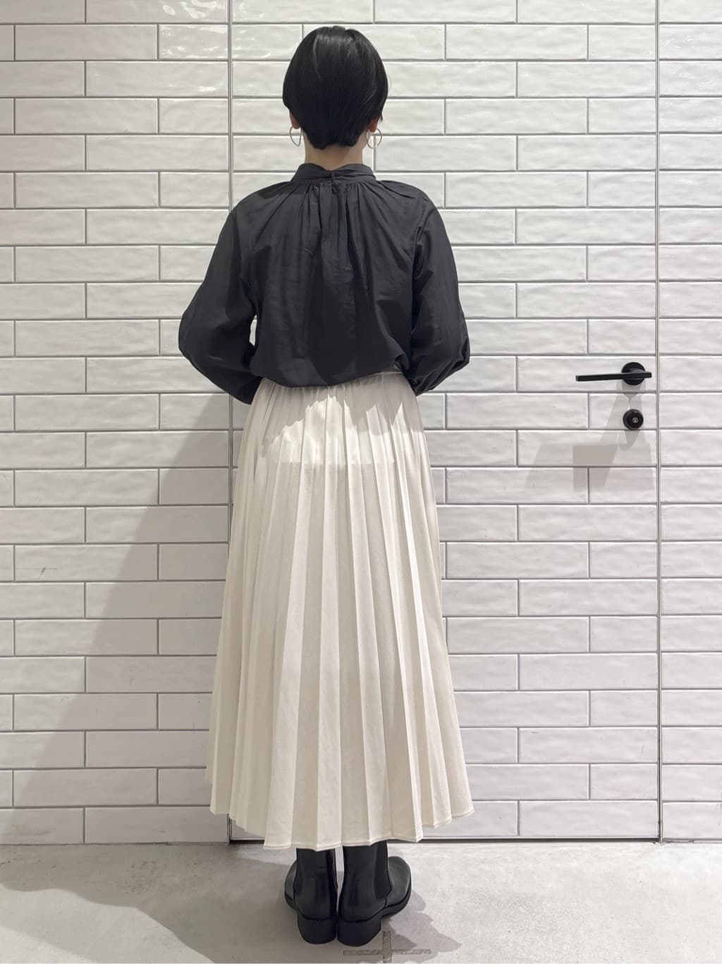 ayumiさんの「OPAQUE.CLIP｜2WAYシアーボウタイブラウス【洗濯機洗い可】」を使ったコーディネート