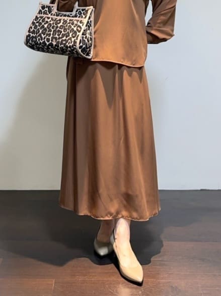 Asamiさんの「UNTITLED｜【セットアップ可/スキッパー/ゆったり】リラクパウダーシャツ」を使ったコーディネート