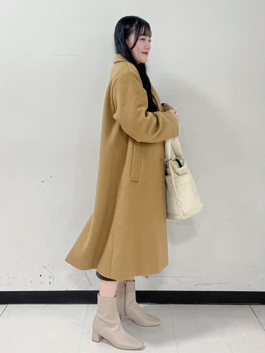 Hitomiさんの「index｜カシミヤブレンドウールチェスターコート」を使ったコーディネート