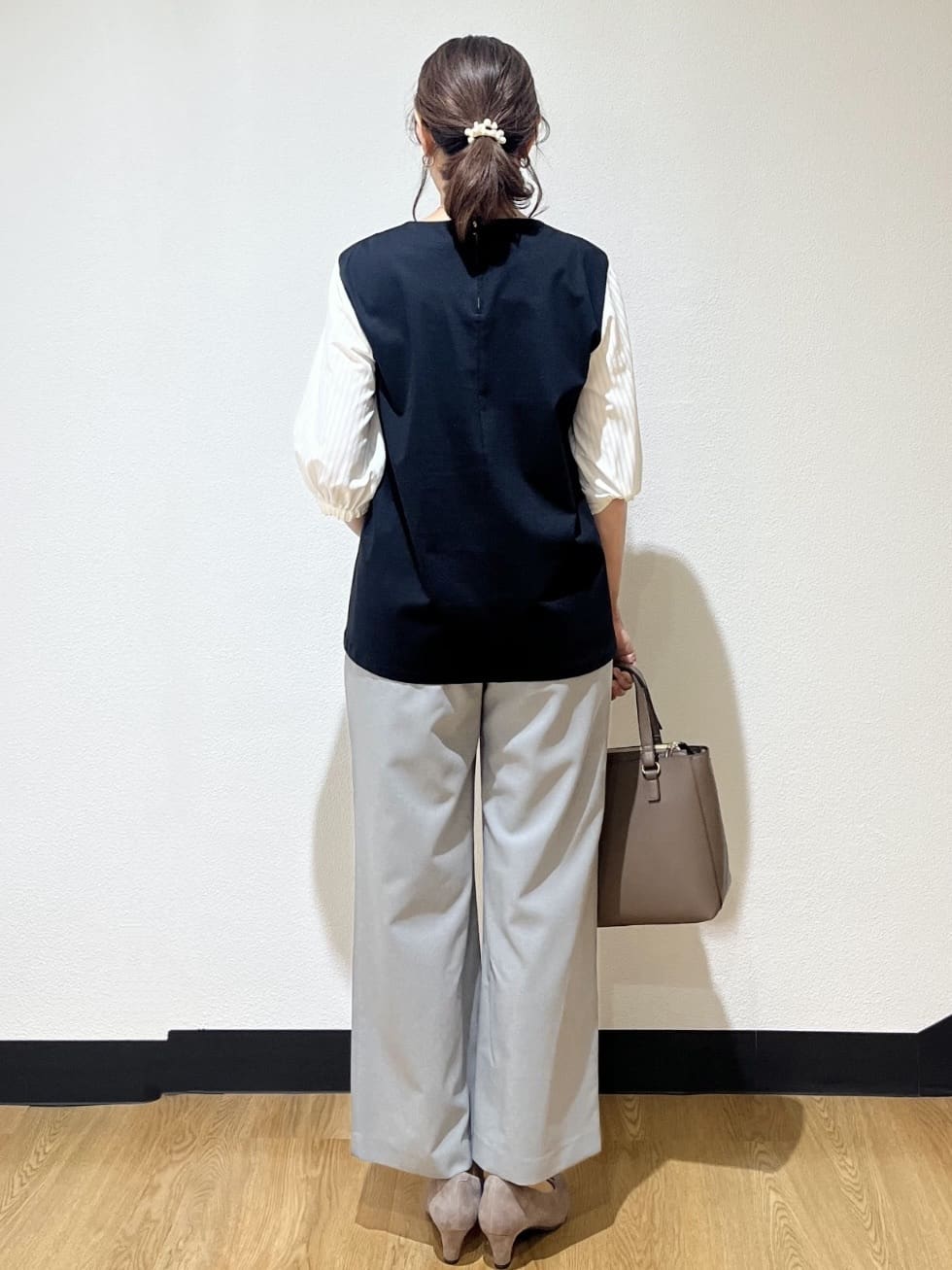 ayaさんの「Reflect｜【体型カバー／腰周りカバー】長め丈プルオーバージャージ」を使ったコーディネート