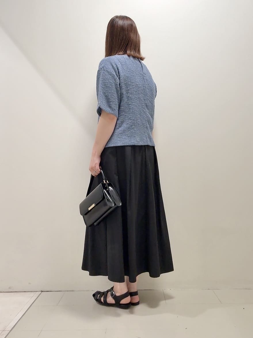 YUIさんの「UNTITLED｜【五分袖/ジャージトップス】スラブカールマイヤープルオーバー」を使ったコーディネート