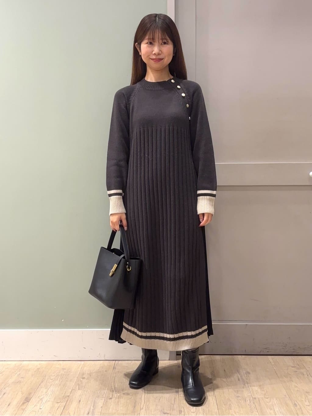 しばみさんの「grove｜【ウール混】軽やかに羽織れるショートコート」を使ったコーディネート