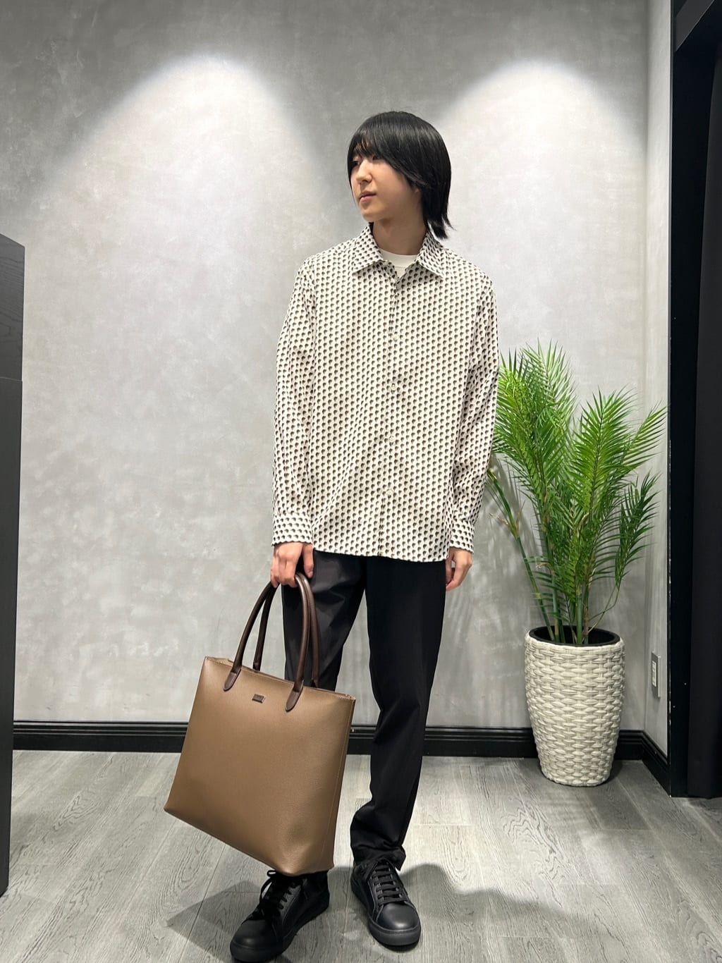 ruiさんの「TAKEO KIKUCHI｜ボーラーハット柄 長袖シャツ」を使ったコーディネート