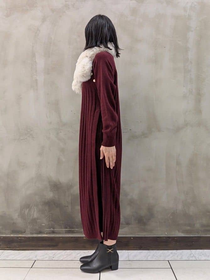 shioさんの「grove｜【選べる着丈】配色サイドプリーツニットワンピース」を使ったコーディネート
