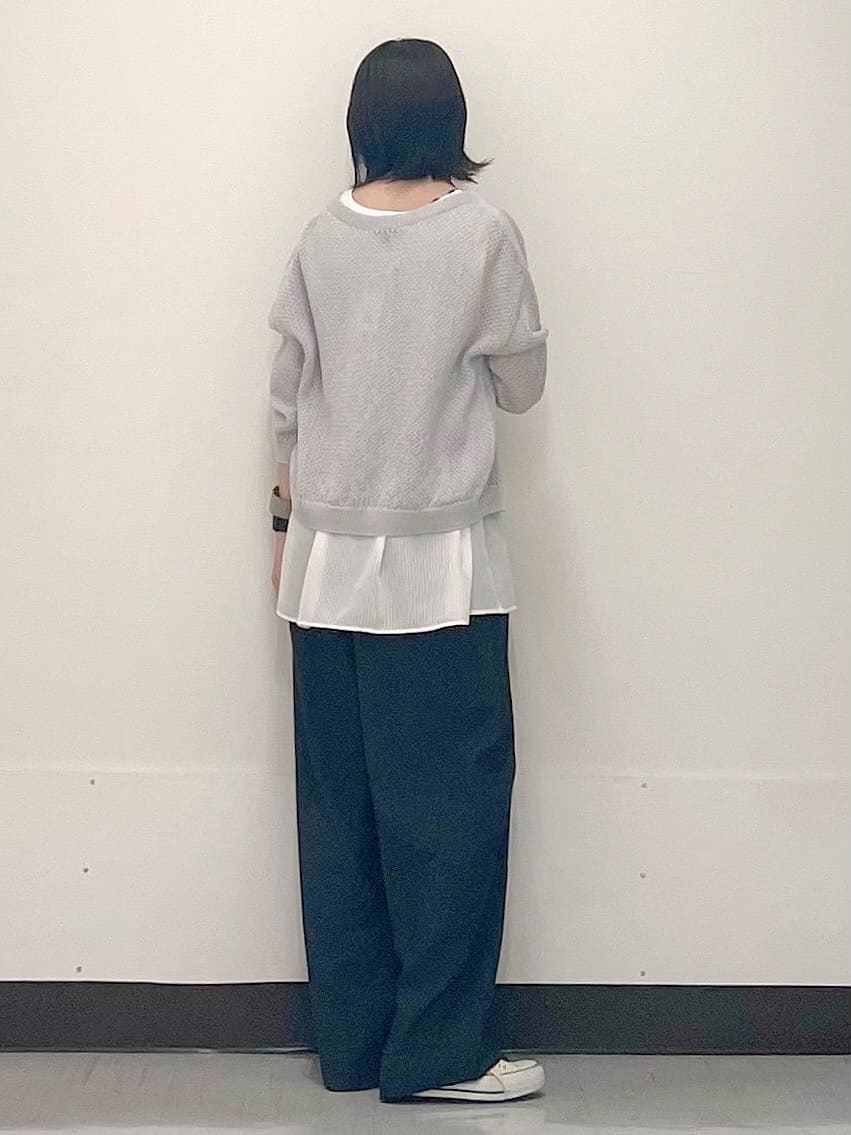 ikueさんの「INDIVI｜【洗える／レイヤードにも活躍】ペプラムインナートップス」を使ったコーディネート