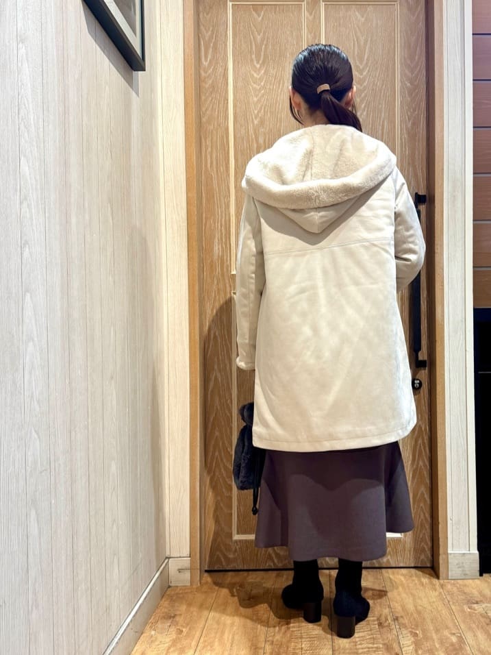 KAORIさんの「SHOO･LA･RUE｜【洗濯機可/S-LL】スタイルがすっきりに見える 裾マーメイドニットワンピース」を使ったコーディネート