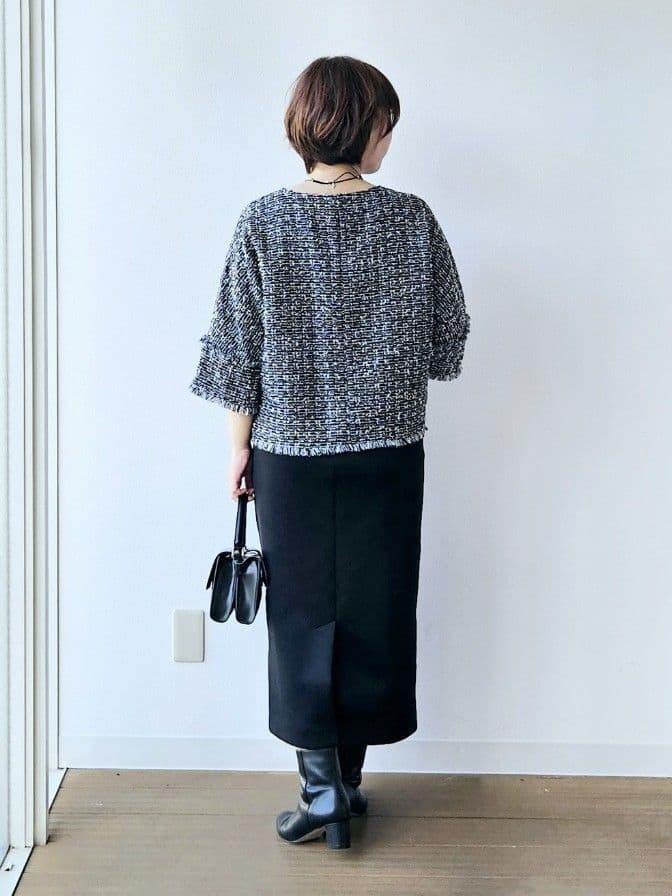 やじまさんの「UNTITLED｜【セットアップ可/洗える/ウエストゴム】ダンボールジャージスカート」を使ったコーディネート