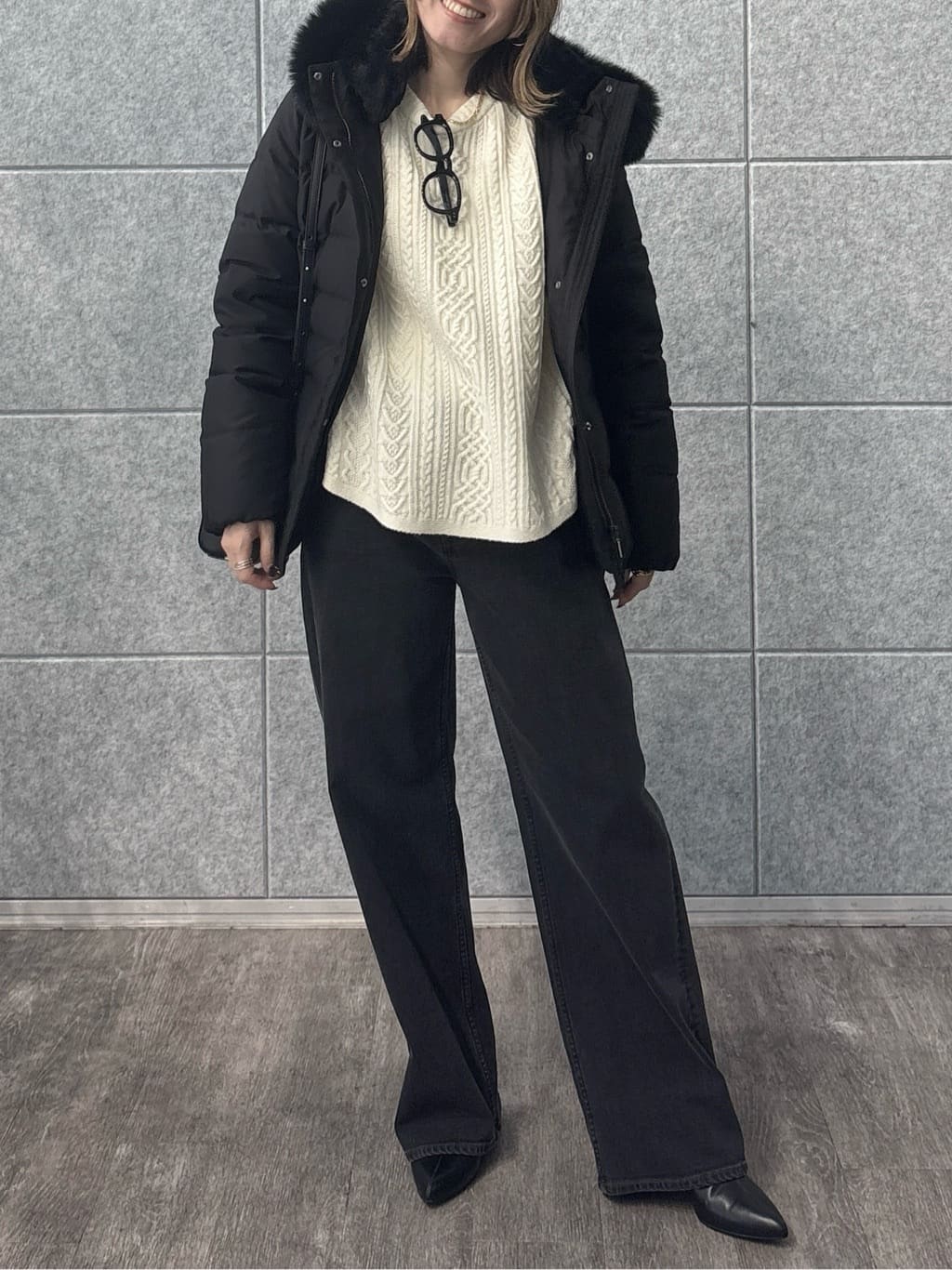 kotakiさんの「INDIVI｜【名品／撥水／抗菌防臭】ショート丈リサイクルダウンコート」を使ったコーディネート