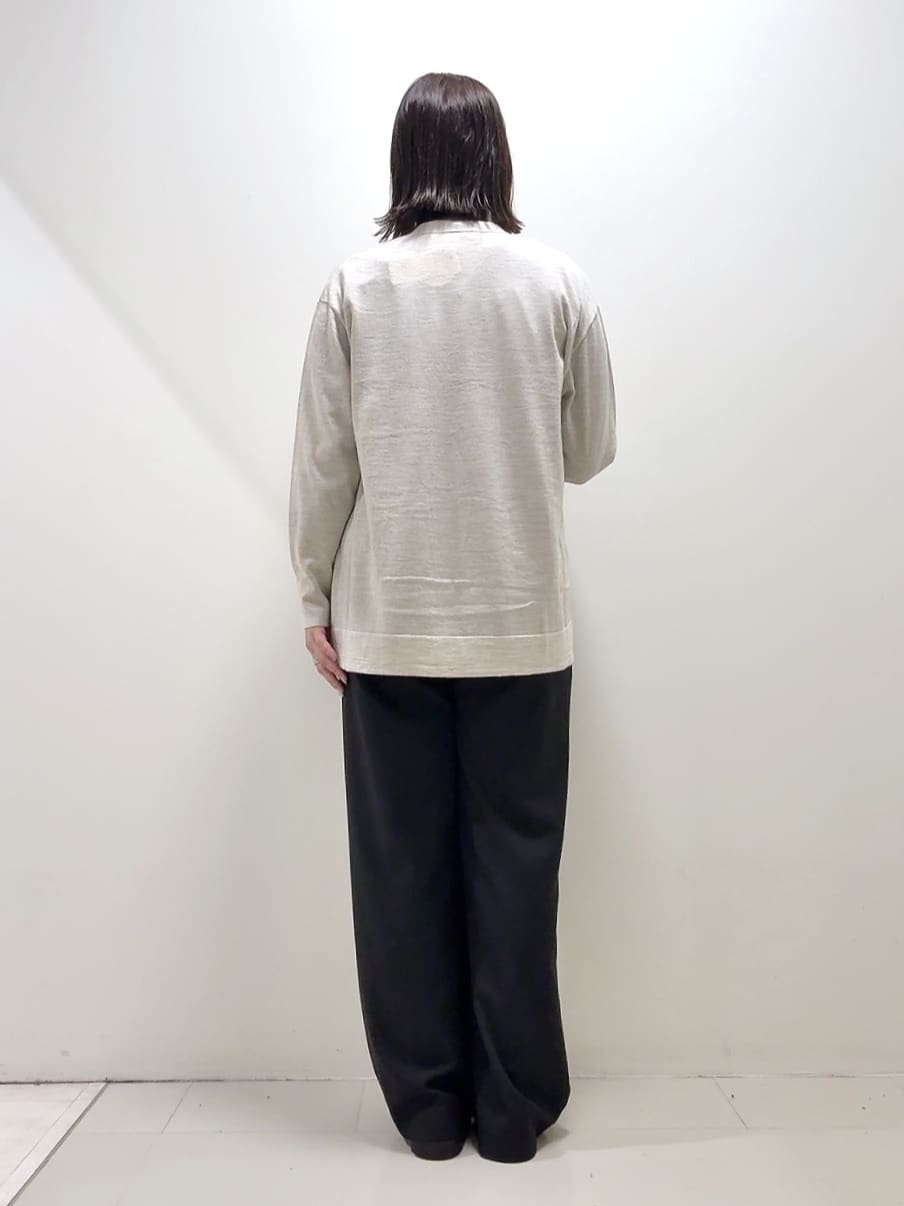 YUIさんの「UNTITLED｜【アンサンブル可/洗える/ボタンなし】シルクウールカシミヤ 着流しカーディガン」を使ったコーディネート