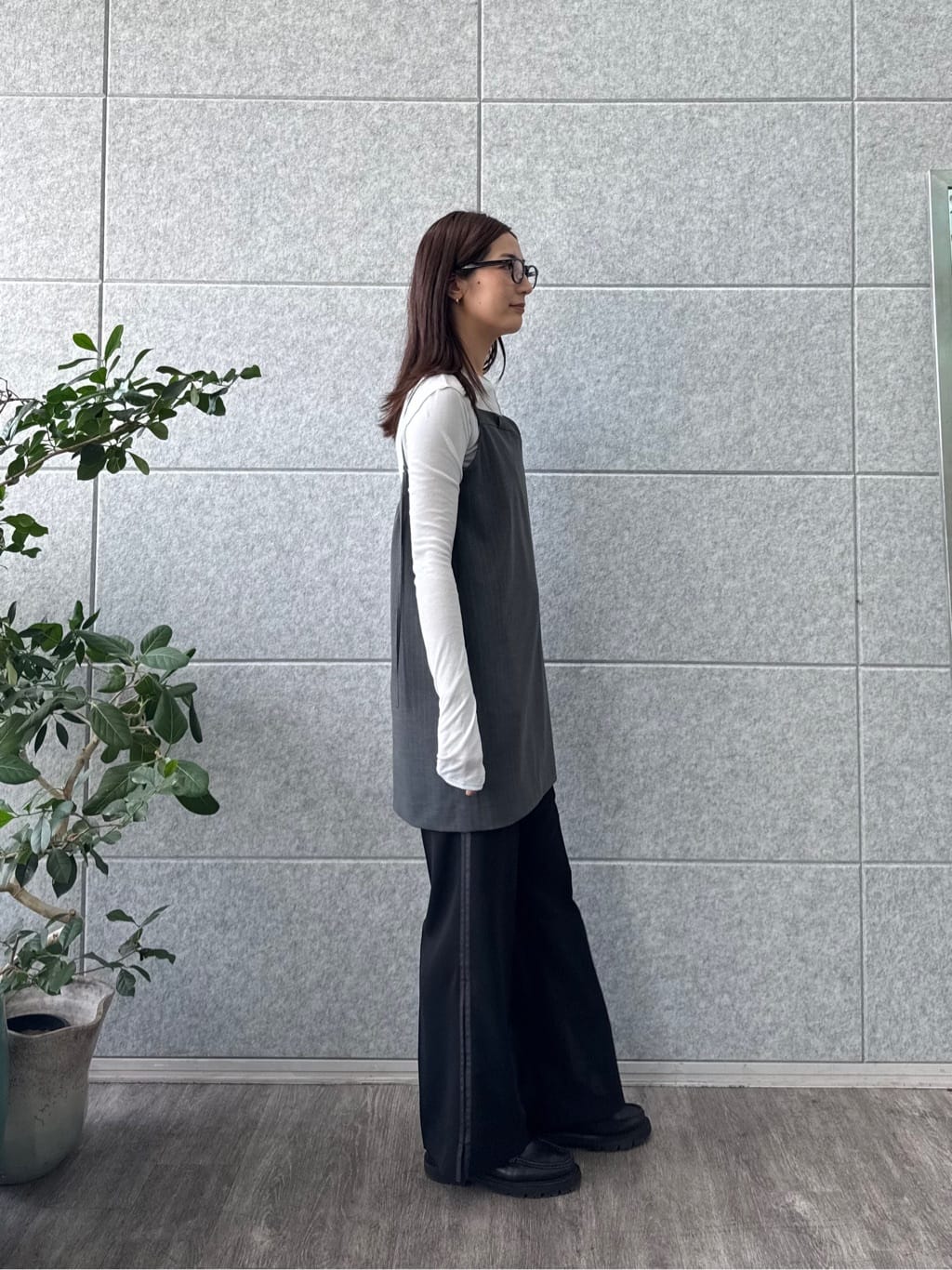 uchi__yamaさんの「CODE A｜tailored mood mini dress」を使ったコーディネート