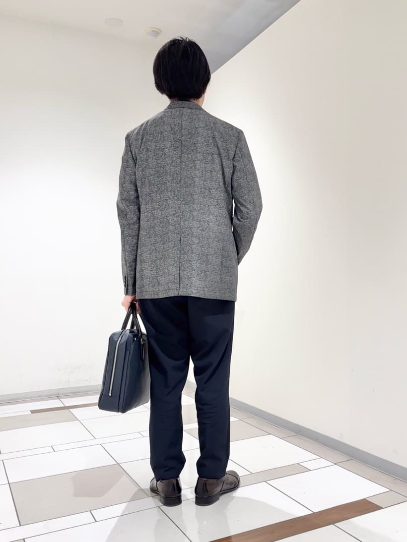 及川さんの「TAKEO KIKUCHI｜【抗菌防臭】COOL DOTS（R）ドビープリント ジャケット」を使ったコーディネート