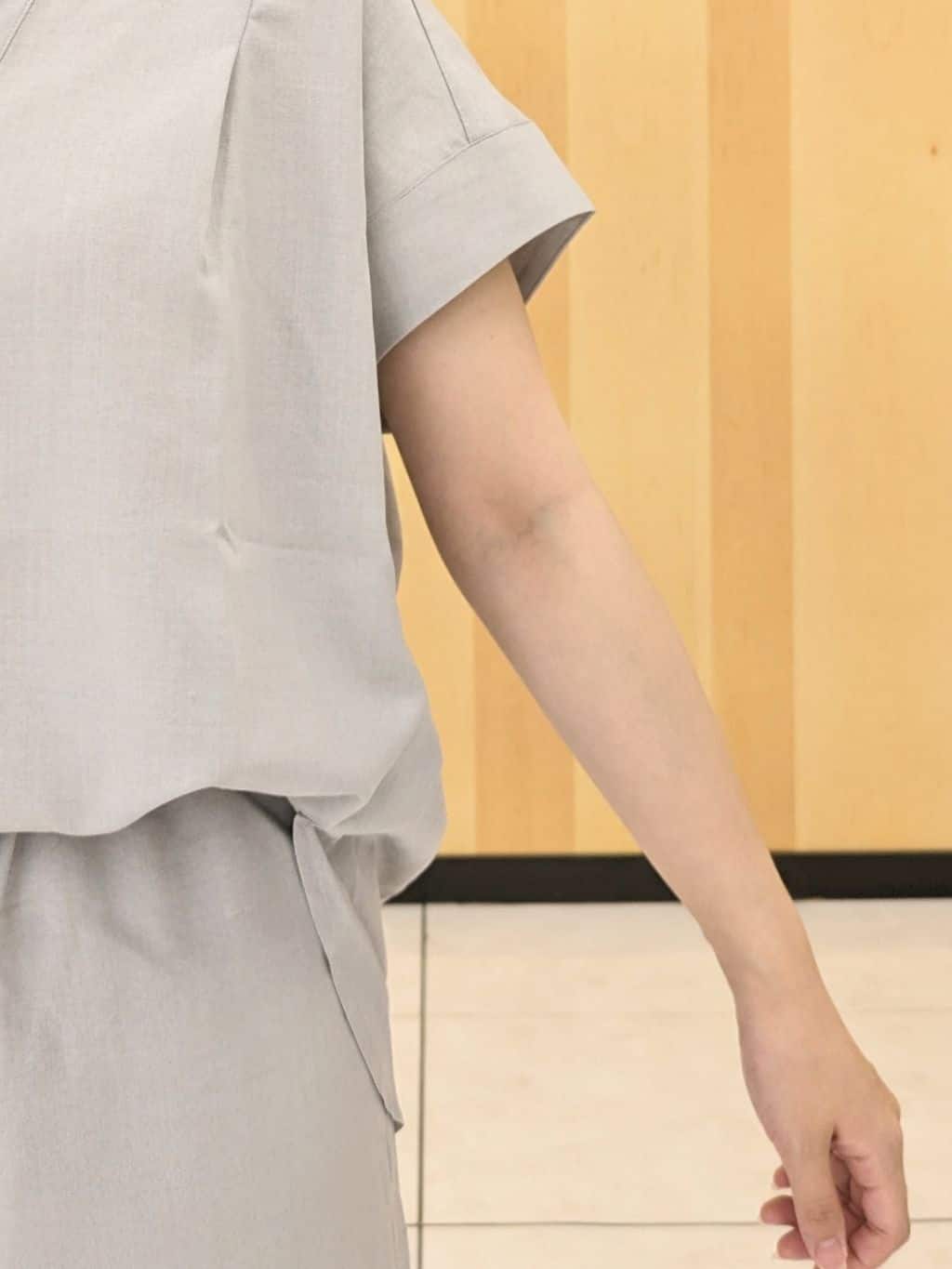Ayakaさんの「Dessin｜【2点セット/ウエストゴム/洗える】スキッパ―シャツ＆ストレートパンツセット」を使ったコーディネート