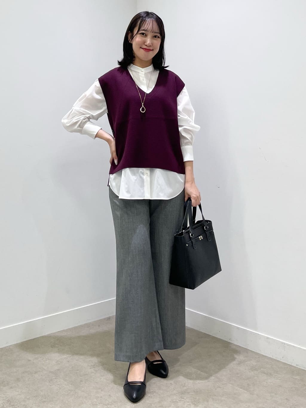 yukariさんの「Reflect｜【さらっと一枚で決まる／重ね着にもおすすめ◎】タックスリーブシャツブラウス」を使ったコーディネート