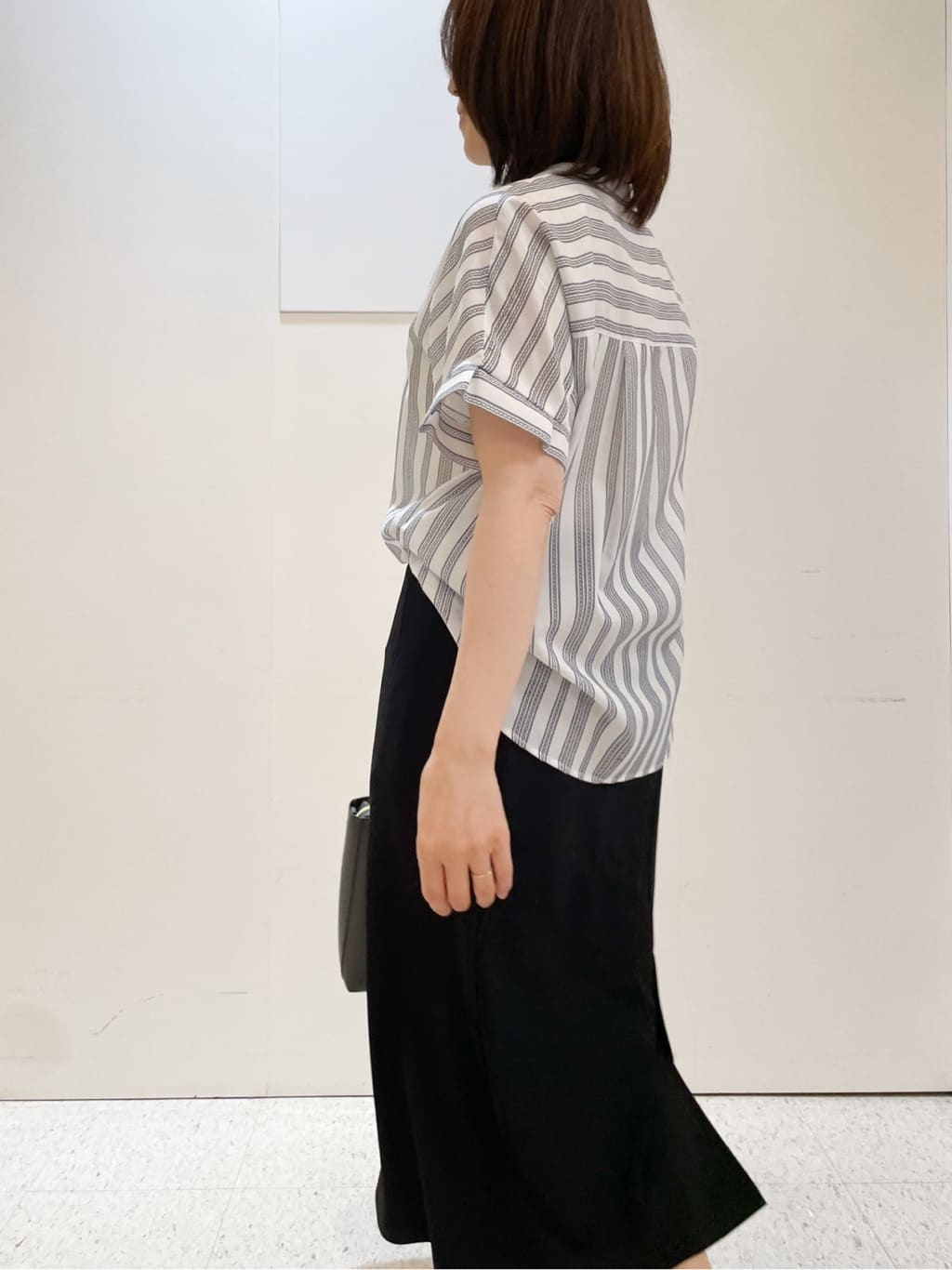 めいさんの「Reflect｜【洗える】ドビーストライプブラウス」を使ったコーディネート