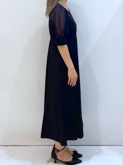 manaさんの「OPAQUE.CLIP｜マルチビーズネックレス」を使ったコーディネート