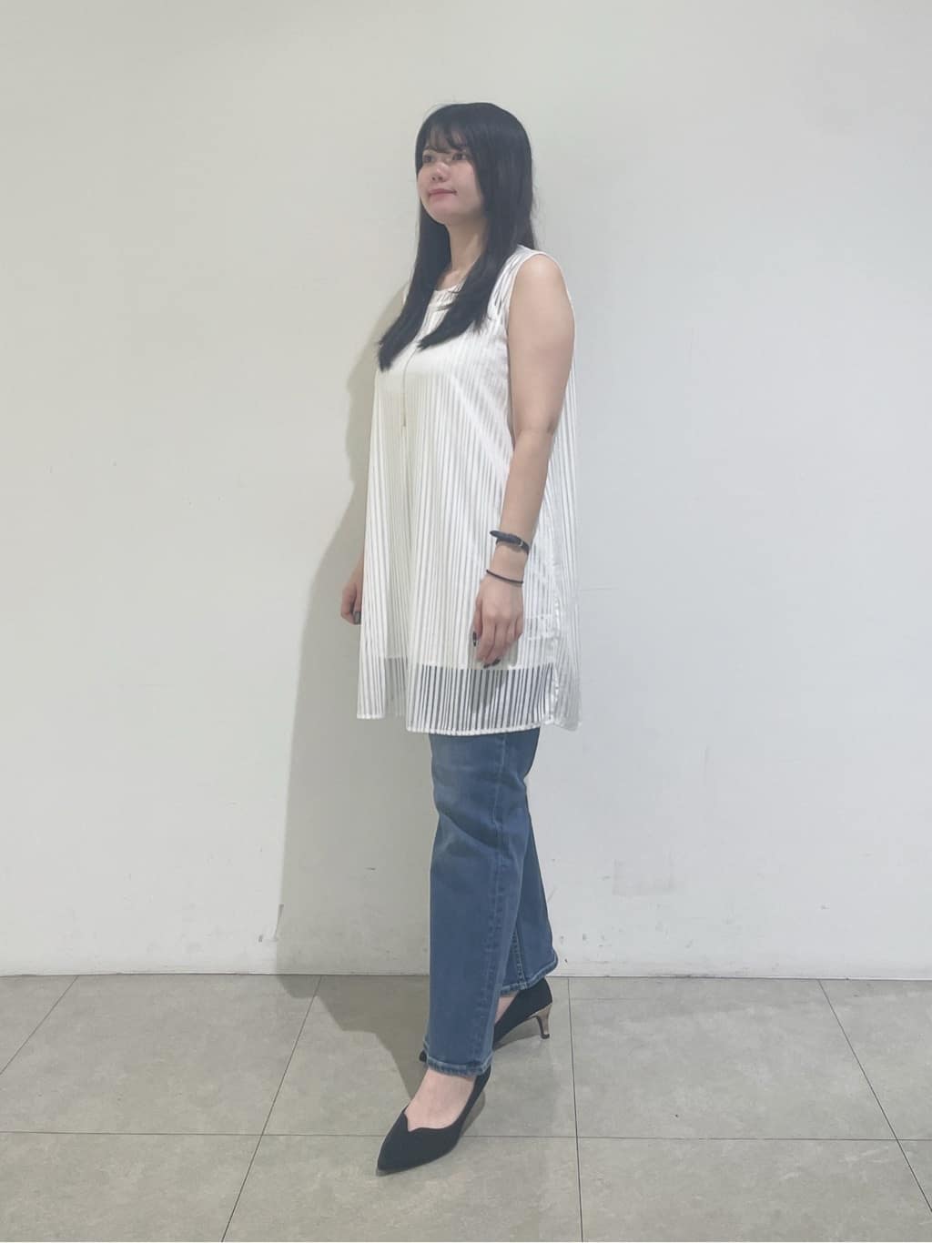 emikaさんの「INDIVI｜【洗える／セットアップ可能】ラッセルチュニック」を使ったコーディネート