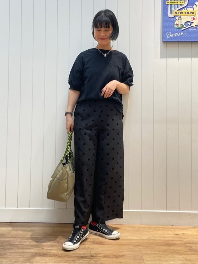 mikaさんの「Dessin｜【360度可愛い/前後2WAY/洗える】ライトコットンヘンリーカットソー」を使ったコーディネート