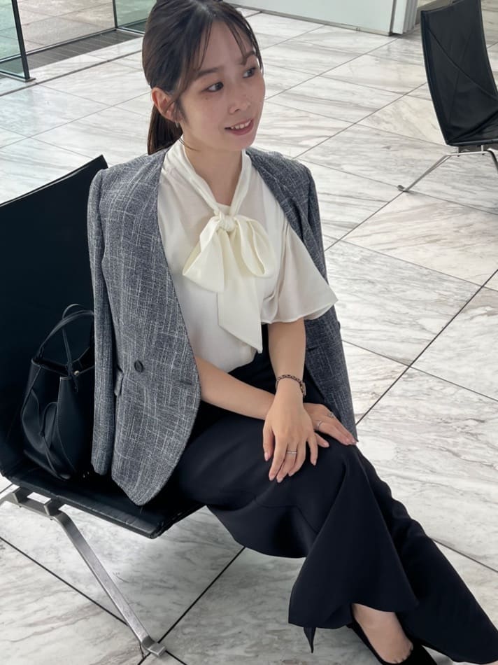 Saekoさんの「COUP DE CHANCE｜【手洗い可／日本製／裏無し／セットアップ可】ツィード見えノーカラージャケット」を使ったコーディネート