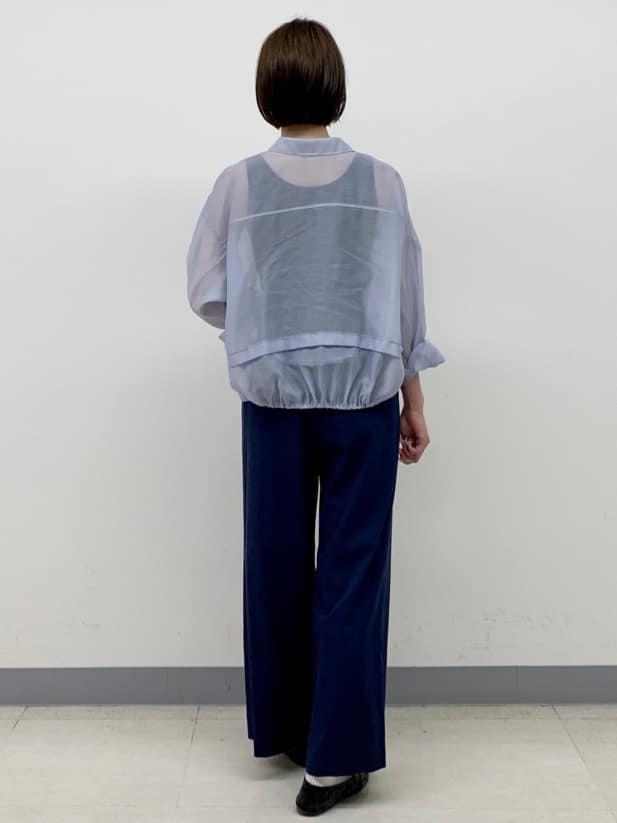 hikaruさんの「INDIVI｜【デニムライク】マリンボタン リネン混ワイドパンツ」を使ったコーディネート