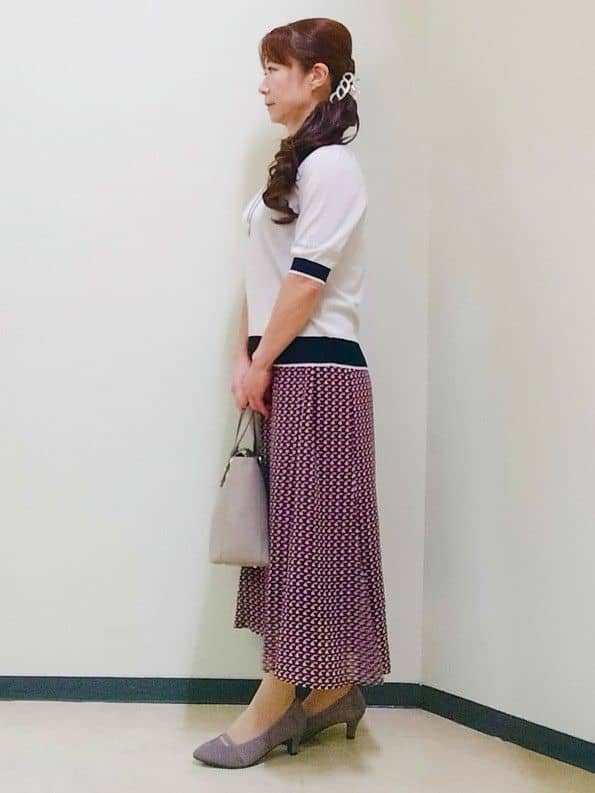 花さんの「Reflect｜【WEB先行カラーあり／手洗い可／アンサンブル可】バイカラーカーディガン」を使ったコーディネート