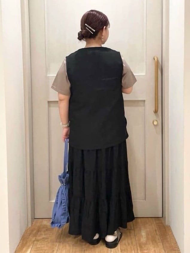 はまちゃんさんの「SHOO･LA･RUE｜【S-LL】夏のレイヤードコーデに さらりと着られるメッシュジレ」を使ったコーディネート