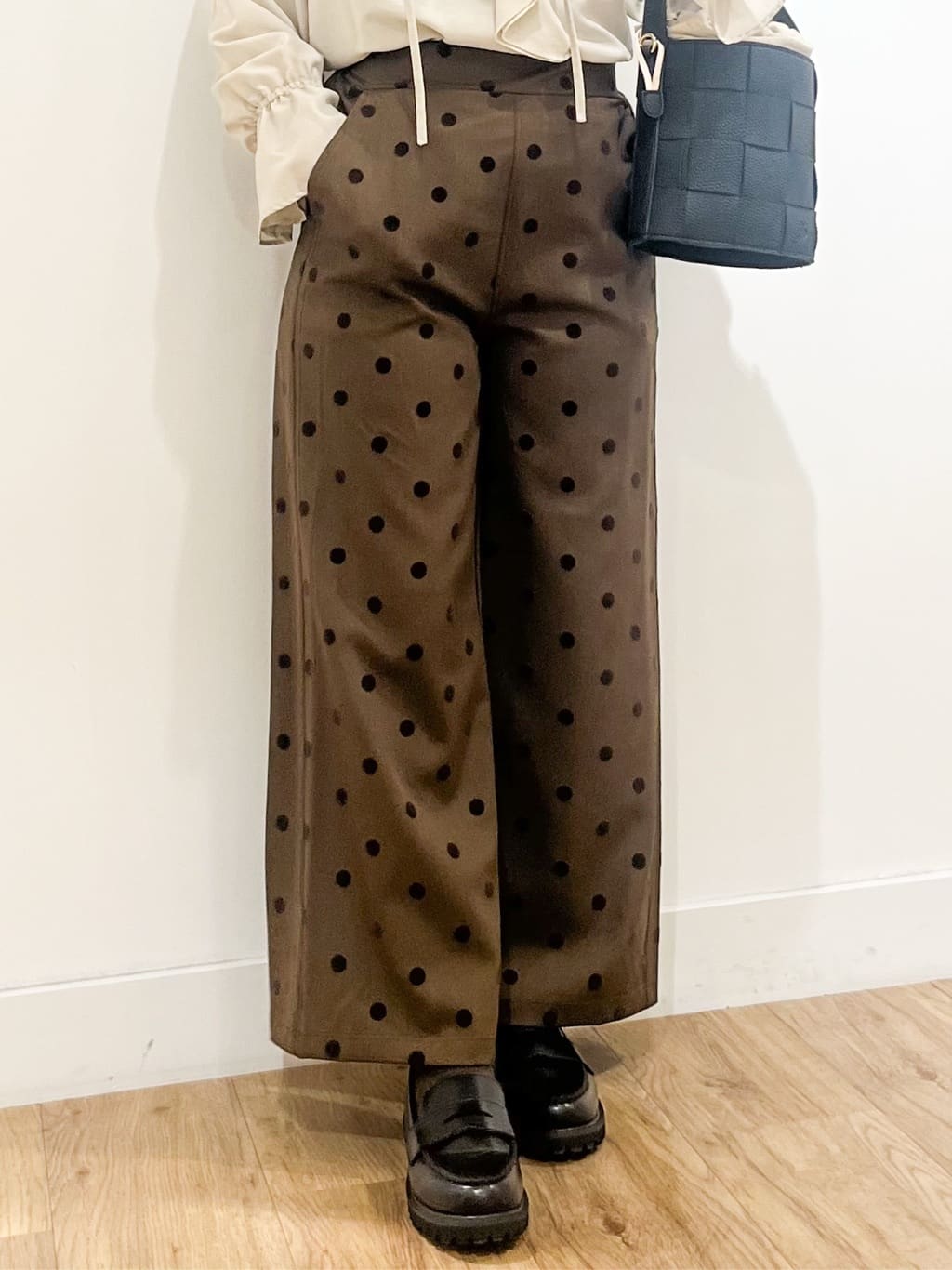Asukaさんの「Dessin｜【2WAY】メッシュバケツBAG」を使ったコーディネート