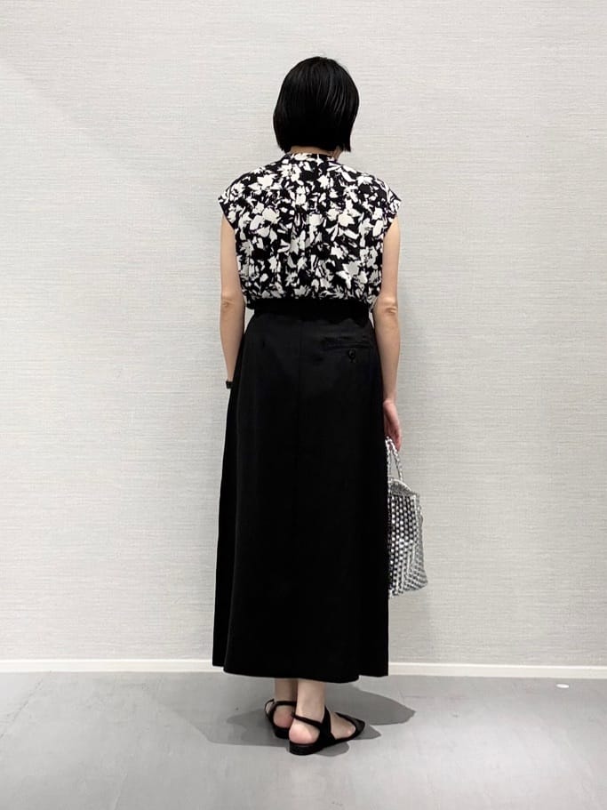 Yukoさんの「UNTITLED｜メタリックメッシュトート」を使ったコーディネート