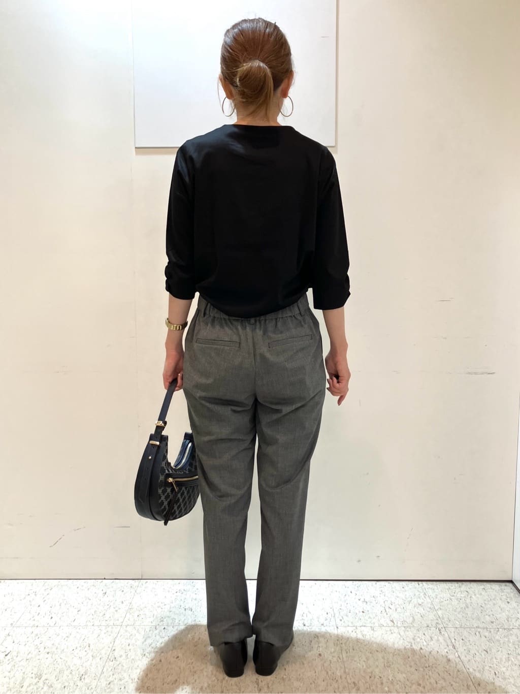 kozuさんの「Reflect｜【アウターを着てもすっきり／手洗い可／インナーにおすすめ◎】六分袖プルオーバージャージ」を使ったコーディネート
