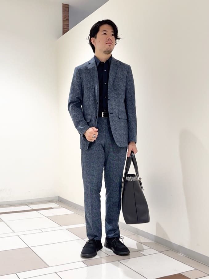 及川さんの「TAKEO KIKUCHI｜【抗菌防臭】COOL DOTS（R）ドビープリント ジャケット」を使ったコーディネート