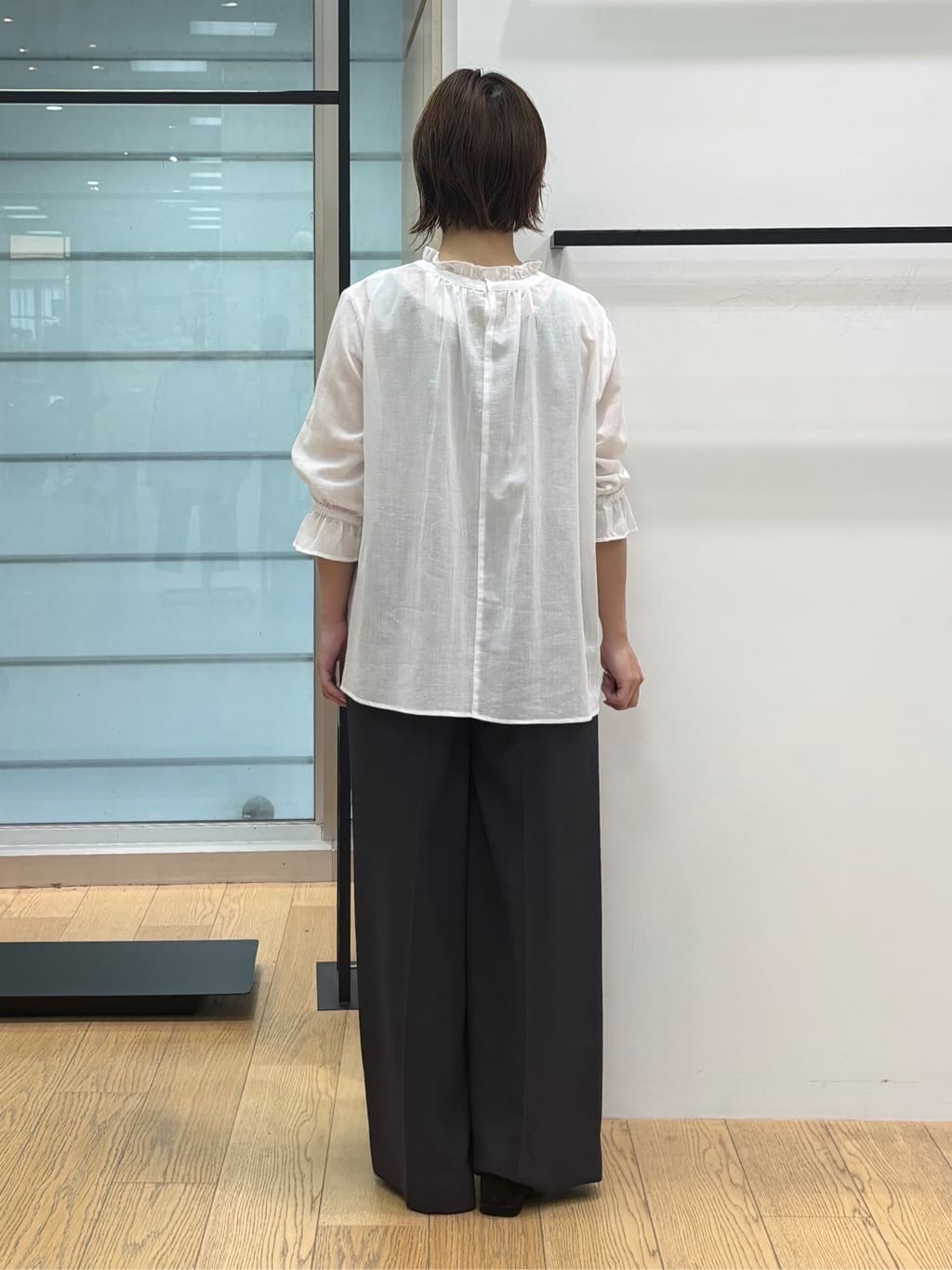 asamiさんの「INDIVI｜【洗える/コットン】ピンタックシアーブラウス」を使ったコーディネート