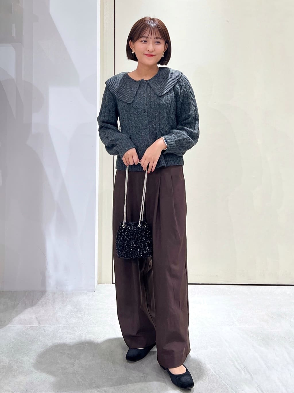 Unaさんの「OPAQUE.CLIP｜ビック襟ケーブルニット【洗濯機OK／抗ピル】」を使ったコーディネート