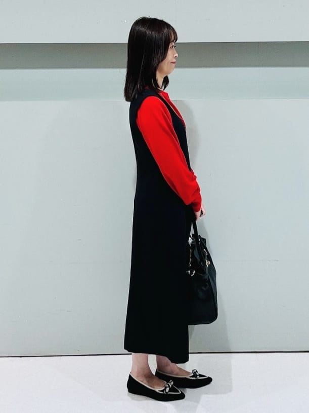 makiさんの「UNTITLED｜【8色展開／コンパクト丈】レーヨン混 コクーンニット」を使ったコーディネート