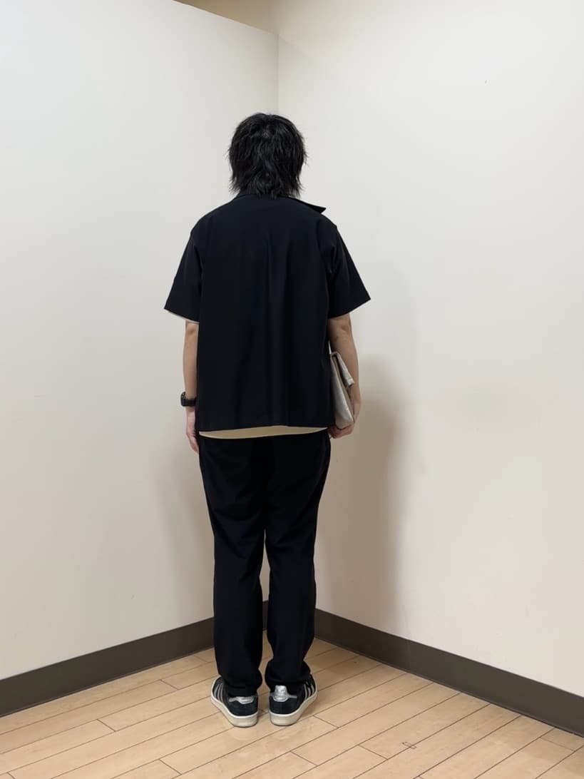 あきやまさんの「TAKEO KIKUCHI｜【COOL CITY WEAR】エアートール パンツ /接触冷感・通気性」を使ったコーディネート