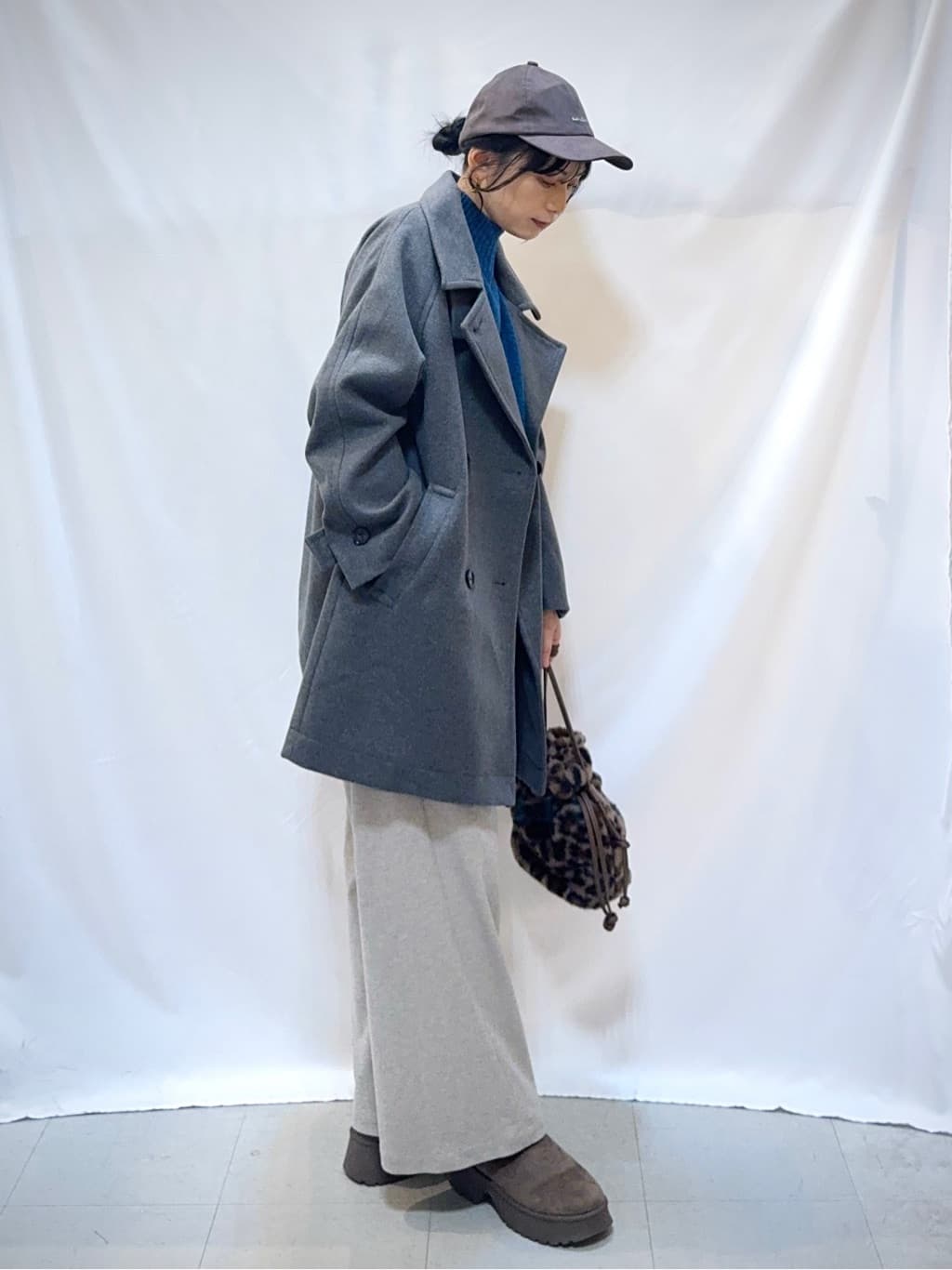 𝐇𝐢𝐫𝐨𝐦𝐢さんの「SHOO･LA･RUE｜【S-LL】ゆるシルエットな メランジタートルニット」を使ったコーディネート