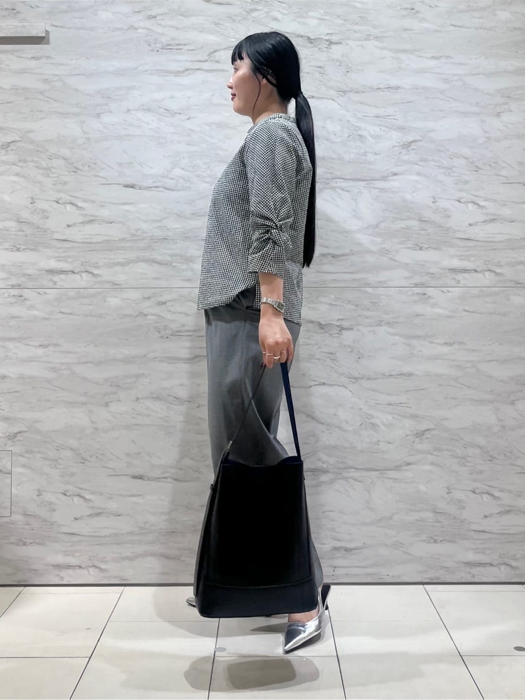 hasuさんの「INDIVI｜【UVケア／吸汗速乾】スリーブデザインブラウス」を使ったコーディネート